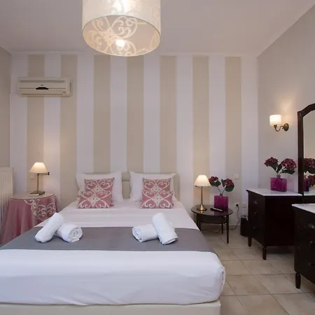 Golden Coast Boutique - Luxury Living Apart-hotel